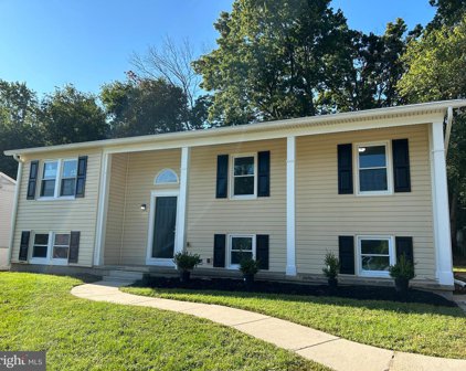 501 Williamsburg Ln, Odenton
