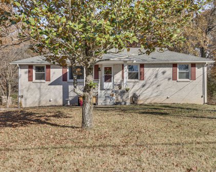 2818 Walnut Ln, Murfreesboro