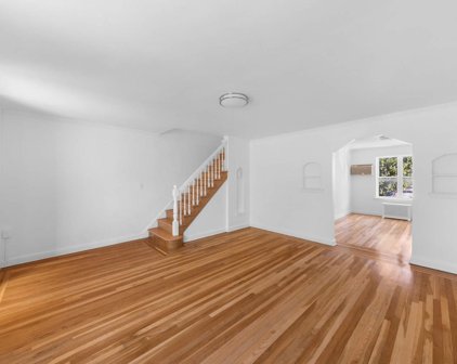 48-13 28th Avenue, Astoria