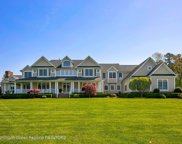 35 S Bretwood Drive, Colts Neck image