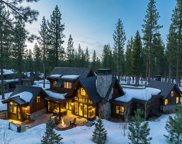 8454 Newhall Drive, Truckee image