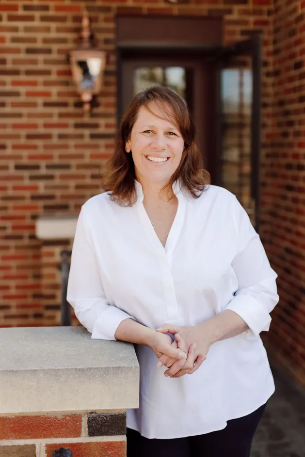 Amy Lindsay - Omaha Realtor