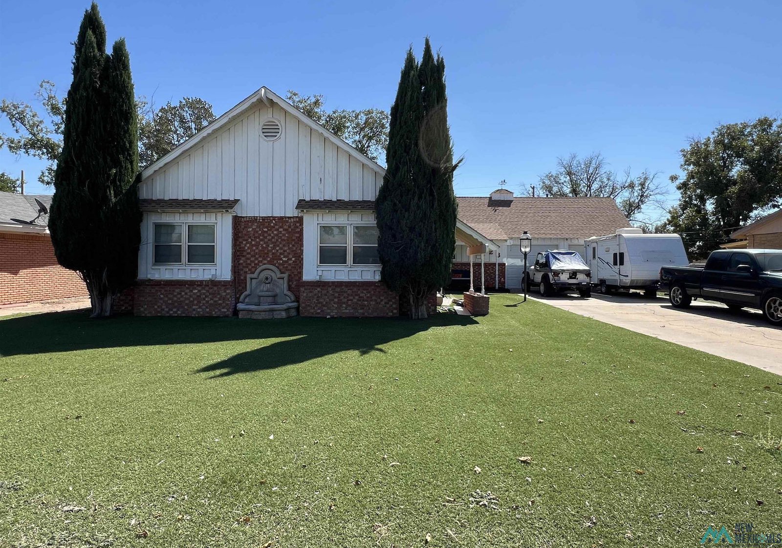 323 W Blanco, Hobbs, 88240