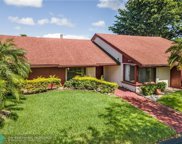 950 Bayberry Point Dr, Plantation image