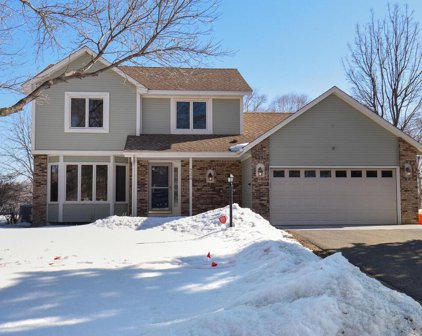 9398 Rosewood Lane N, Maple Grove