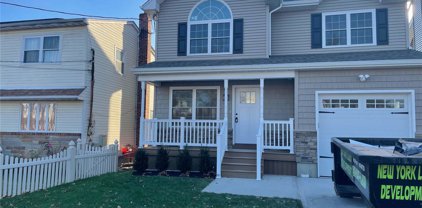 1999 Murray Hill Street, Elmont