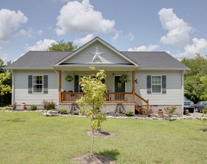 243 W Potter Rd, Alexandria