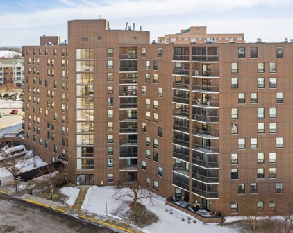 6615 Lake Shore Drive S Unit #110, Richfield
