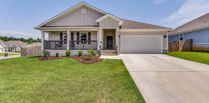 3910 James Stovall St, Pensacola