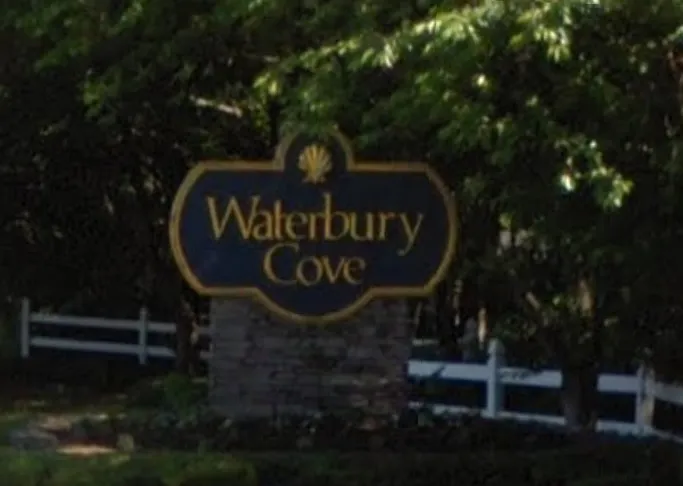 Waterbury Cove Lawrenceville