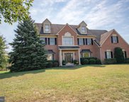 258 Windsor Way, Doylestown image