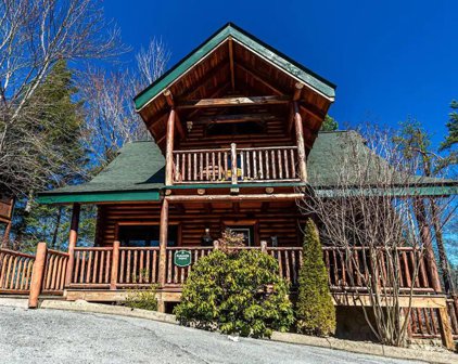 1659 Mountain Lodge Way, Sevierville