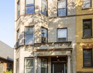 650 W Barry Avenue, Chicago image