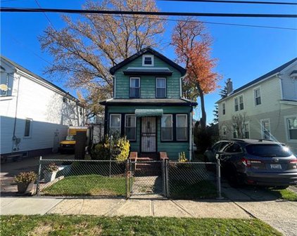 11827 219th Street, Cambria Heights