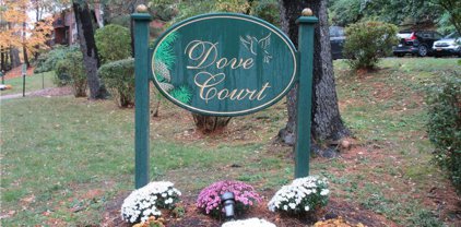 8 Dove Court Unit #J, Croton-On-Hudson
