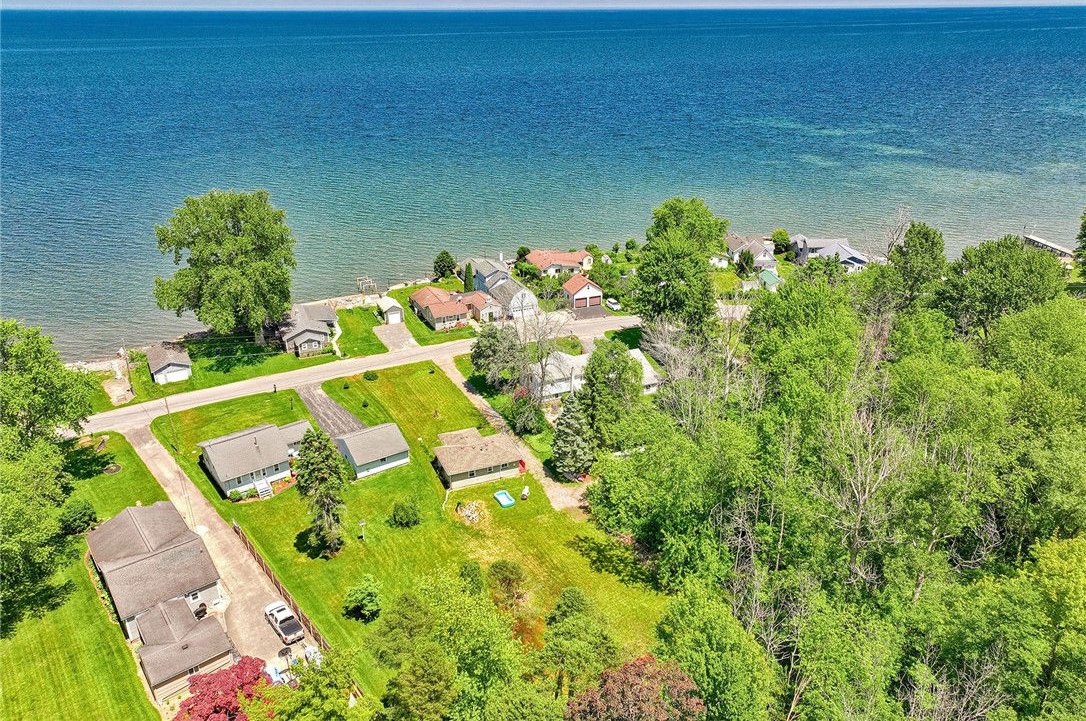 5821 W Wautoma Beach Rd Road, Hamlin, 14468