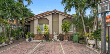 7002 W 29th Way, Hialeah