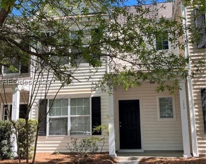 122 Slater Street, Bluffton