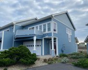 1359 VILLAGE LOOP, Bandon image
