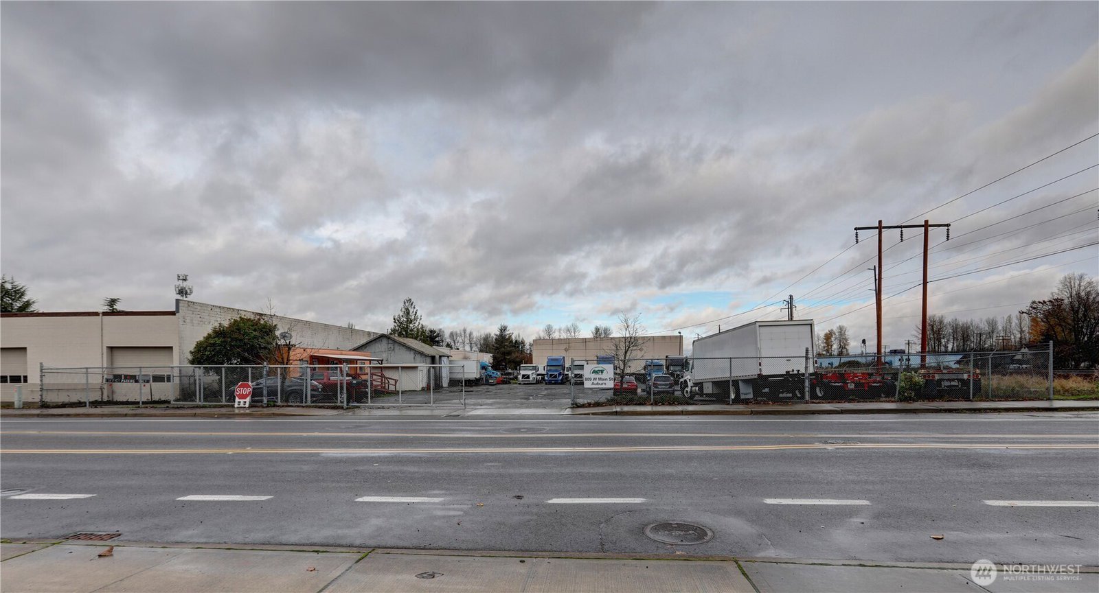 809 W Main Street, Auburn, WA 98001 | MLS # 2460568 Auburn