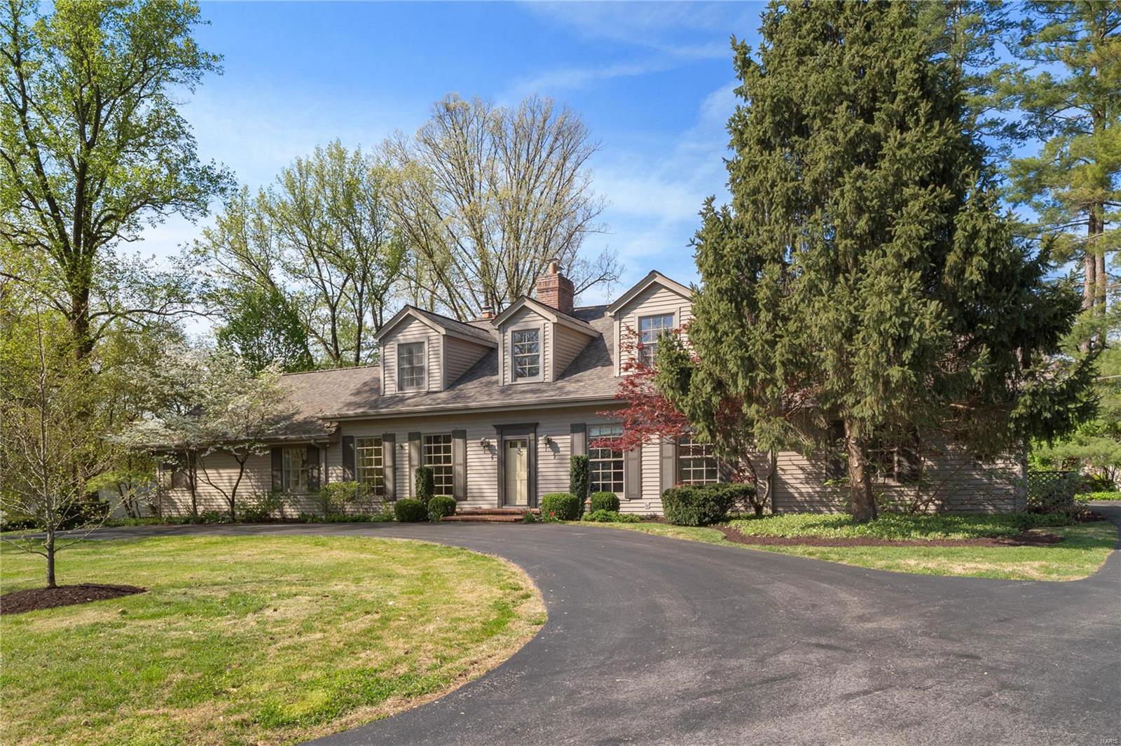 2 Bennington Lane, Ladue, 63124