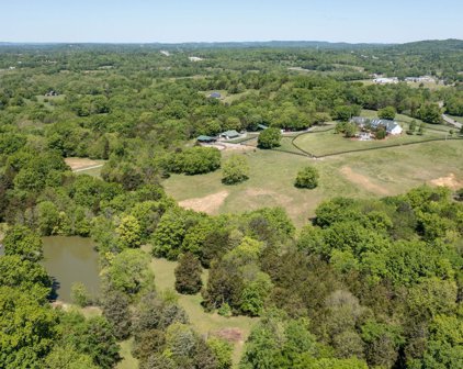 6245 Cox Rd, Arrington