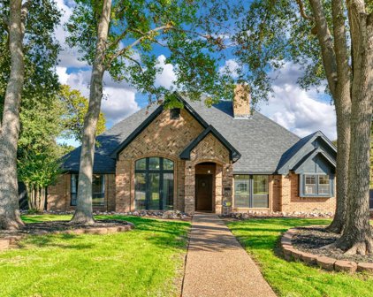 3701 Cliffwood  Drive, Colleyville