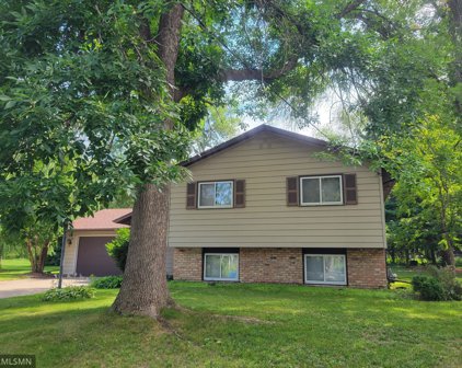 8624 Mattson Brook Lane, Brooklyn Park