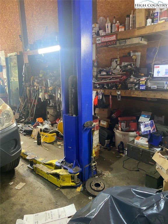 2547 Barrett Road, Ennice, 28623