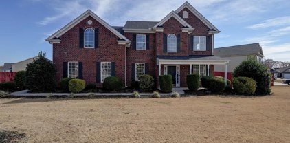 610 Markham, Moore