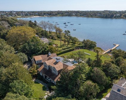 52 Oyster Blf, Chatham