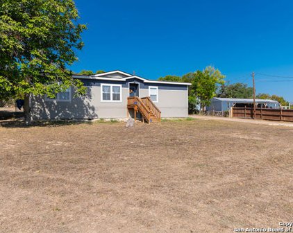 533 Whispering Oaks Dr, Fredericksburg