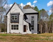 125 Forest Creek  Drive, Statesville image