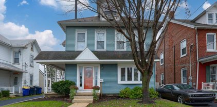 346 E Jackson St, New Holland