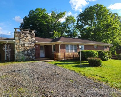 21 Oakley Dogwood  Drive, Asheville