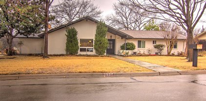 3607 Pine Valley  Drive, Farmers Branch