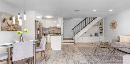 8096 Camino Kiosco, University City/UTC