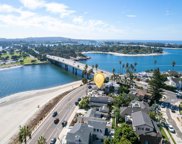 3328 Crown Point, Pacific Beach/Mission Beach image