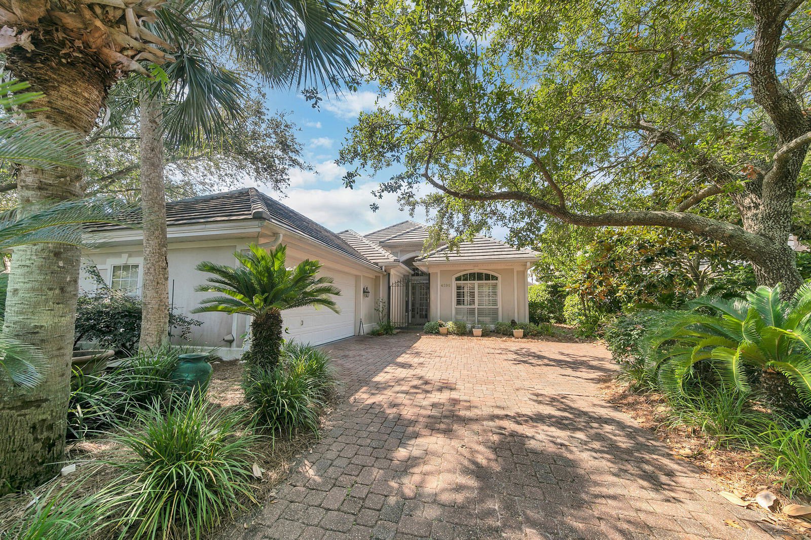 4596 Sailmaker Lane, Destin FL 32541, Property Listing 901936,