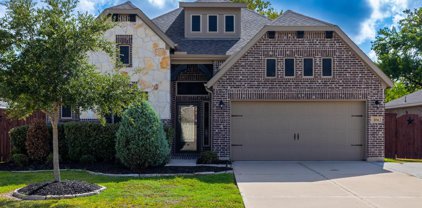 704 Shadow Bend, Richwood