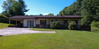 112 Laurel Fork Road, Laurel Springs