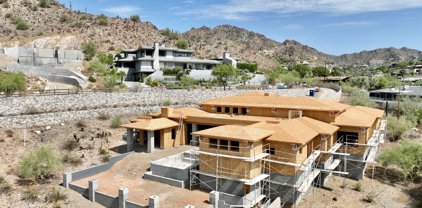 6825 N 39th Place, Paradise Valley