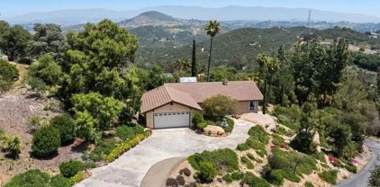 28410 Faircrest Way, Escondido