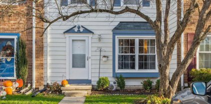 206 Michele Cir, Millersville