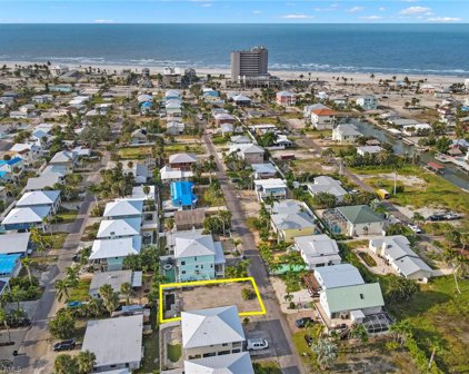250 Pearl St, Fort Myers Beach
