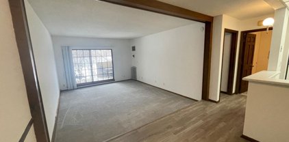6730 Vernon Avenue S Unit #113, Edina