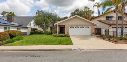 22866 Belquest Drive, Lake Forest