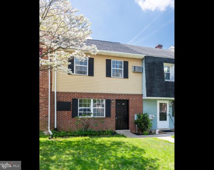 261 Monmouth Ter, West Chester