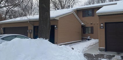 104 South Drive Unit #B, Circle Pines