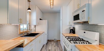 9051 Jackson Avenue, Lexington